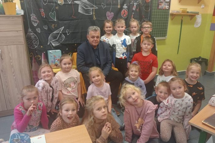 Spotkanie z absolwentem w klasie 1b
