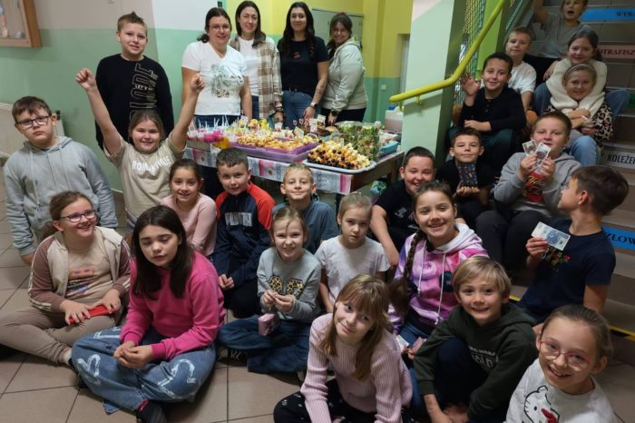 Kiermasz Zdrowej Żywności klasy III b